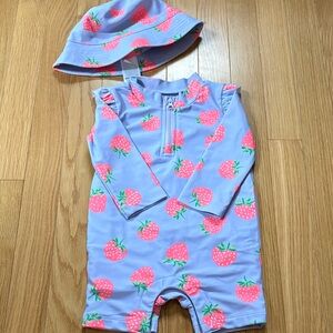 Never worn, GAP Baby Swimsuit with Hat